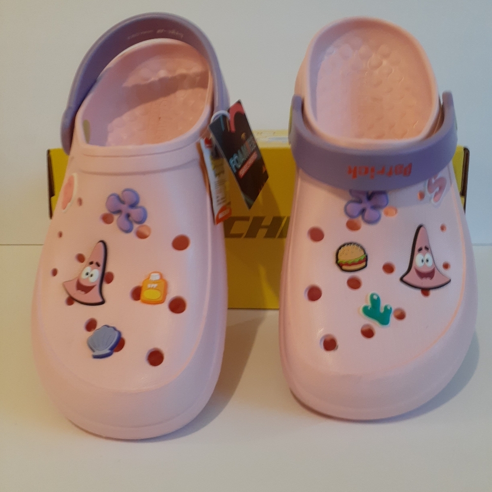 NEW! Women’s Spongebob SquarePants Skechers Fomies